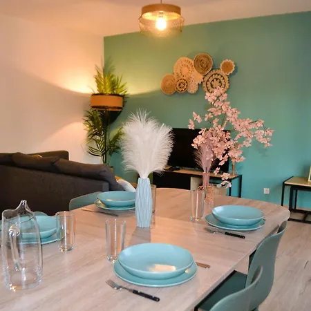 Overlord Hq Ferienhaus *