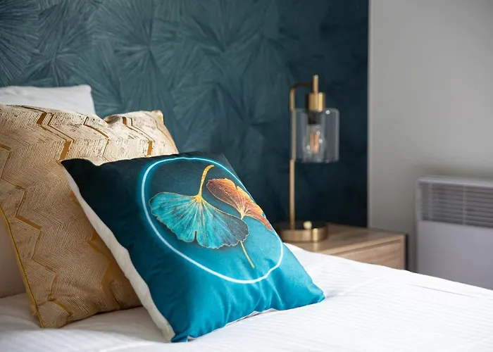 Дом отдыха Overlord Hq *